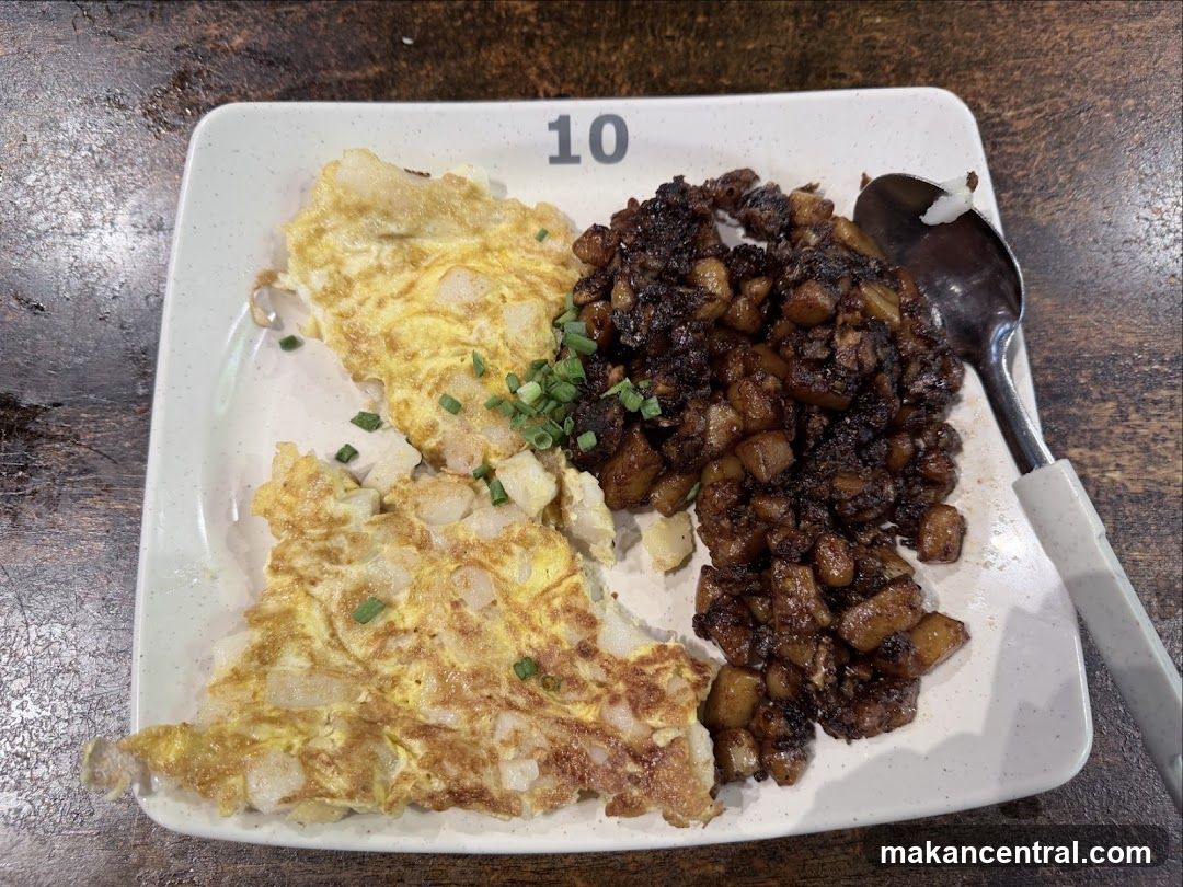 Carrot Cake with Omelette