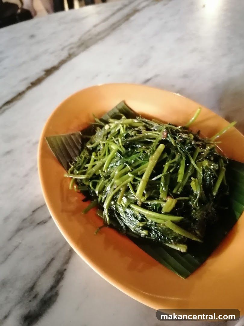 Stir-fried Water Spinach