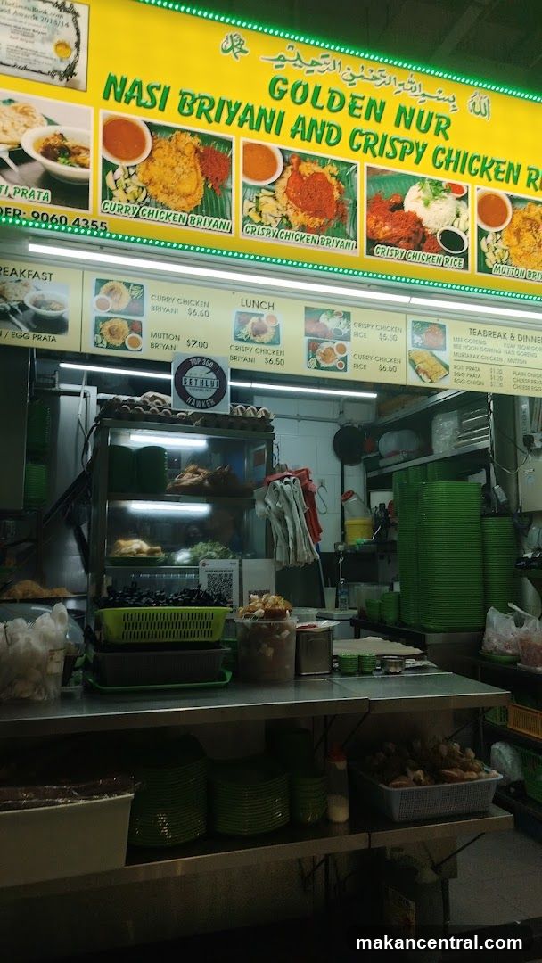 Golden Nur Nasi Biryani and Crispy Chicken Rice Stall