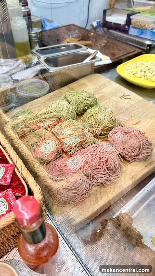 Noodles and Condiments