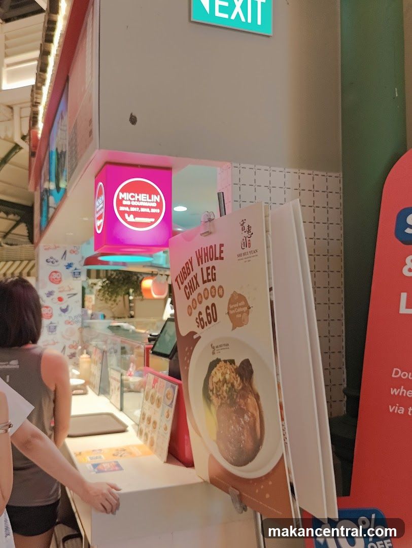 Food stall with Michelin Bib Gourmand award