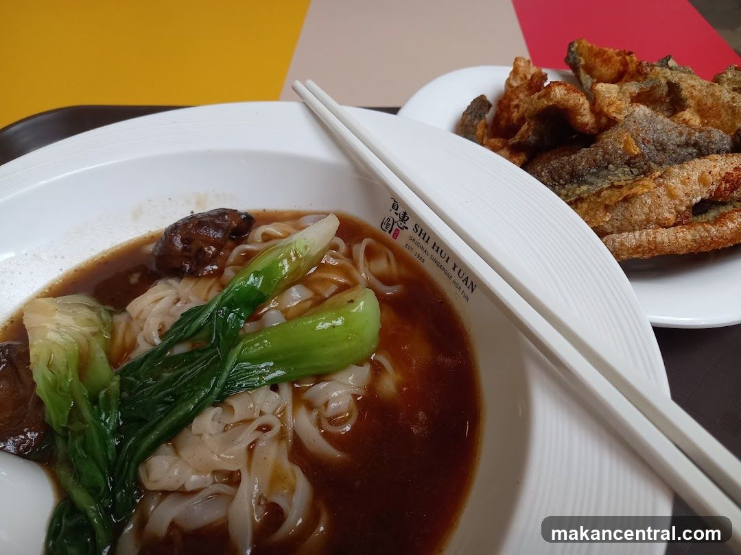 Noodles and Fried Fish Skin