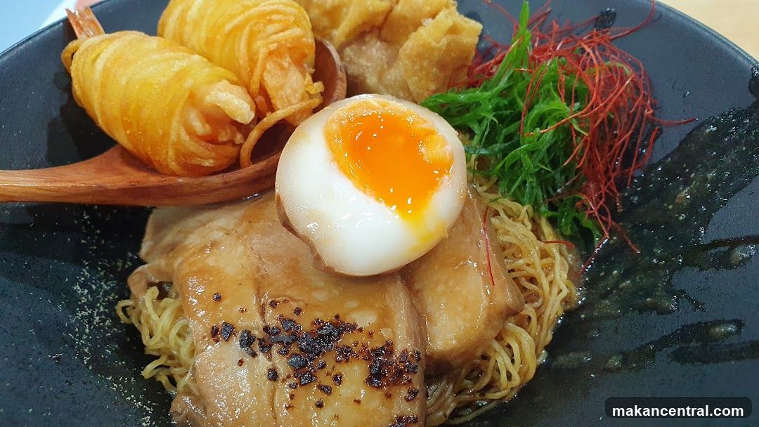 Noodle Dish with Egg and Shrimp