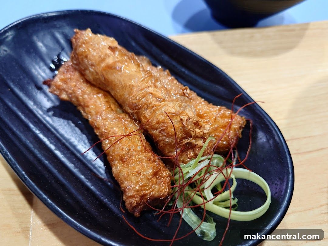 Fried Rolls with Garnish