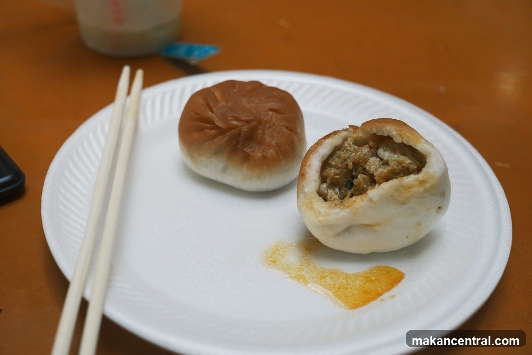 Steamed Buns with Filling