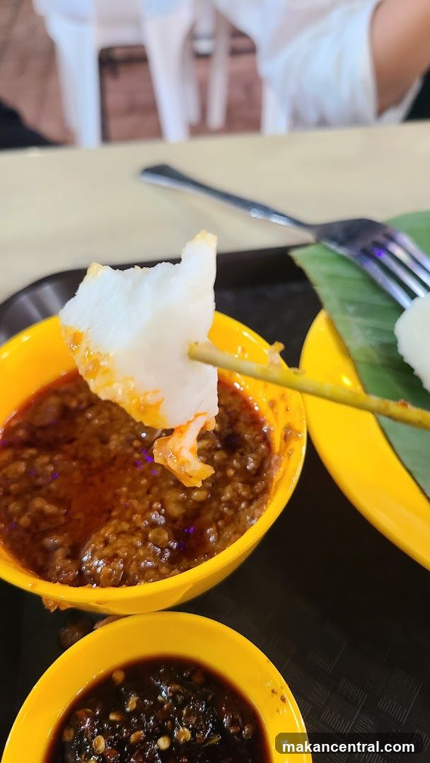 Food with dipping sauce