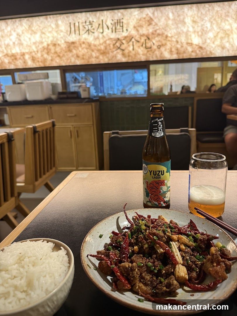 Spicy Fried Dish with Rice and Beer
