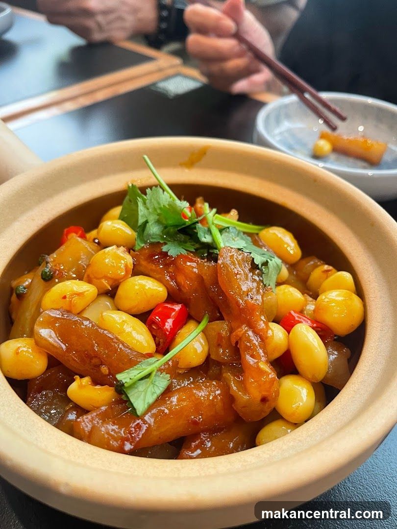 Braised Dish with Ginkgo Nuts