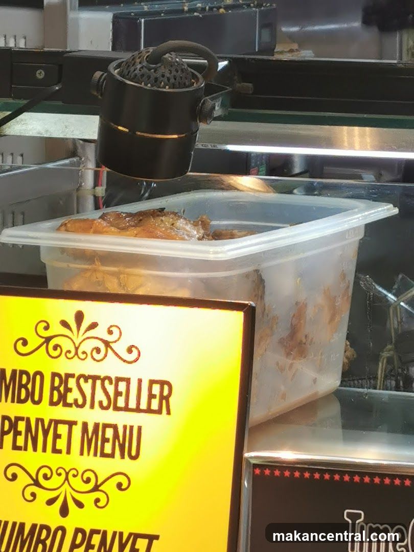 Food Display with Menu