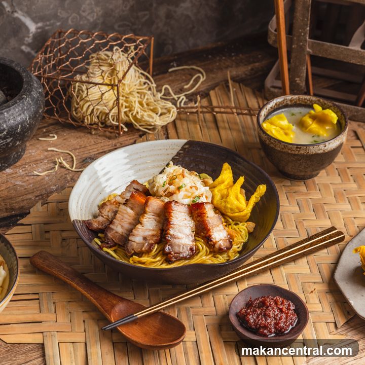 Pork Noodles with Wontons