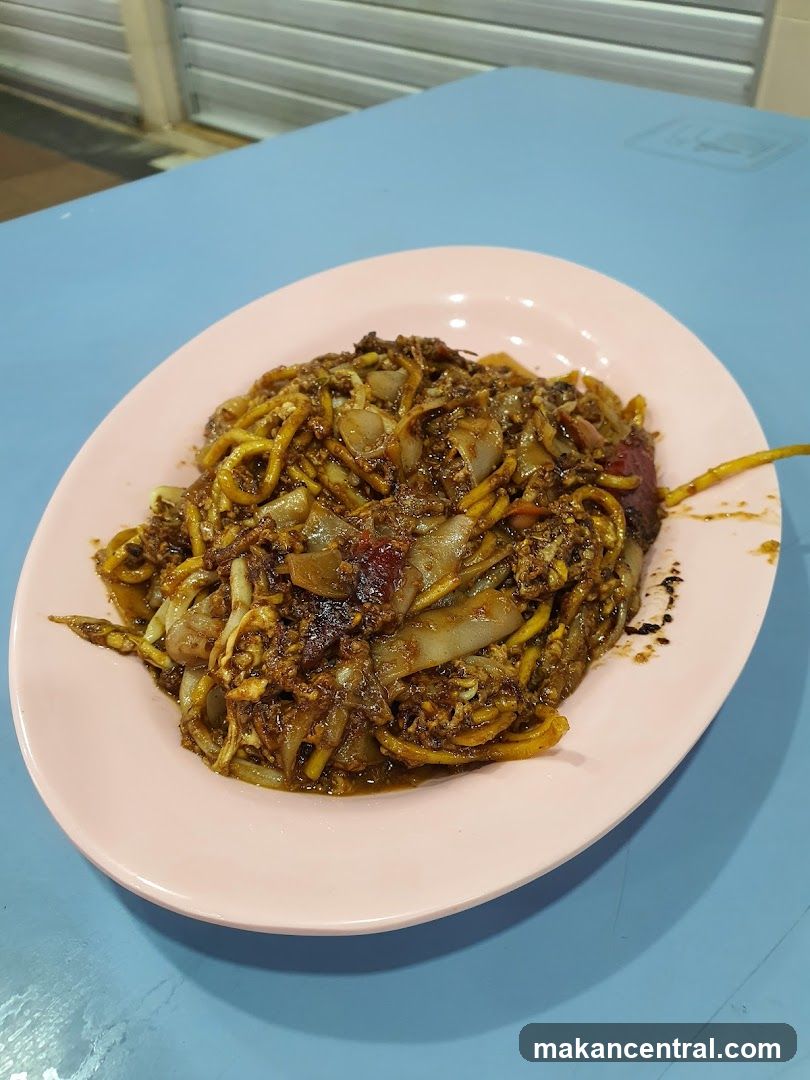 Noodles with Dark Sauce