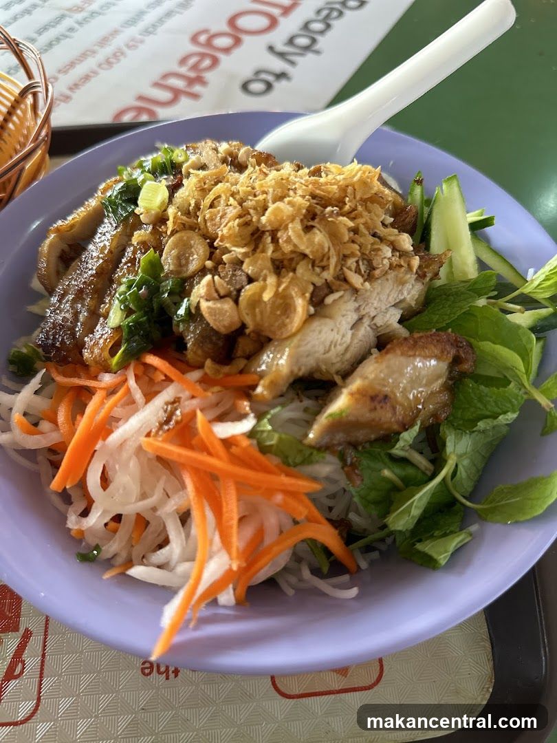 Vietnamese Rice Noodle Dish