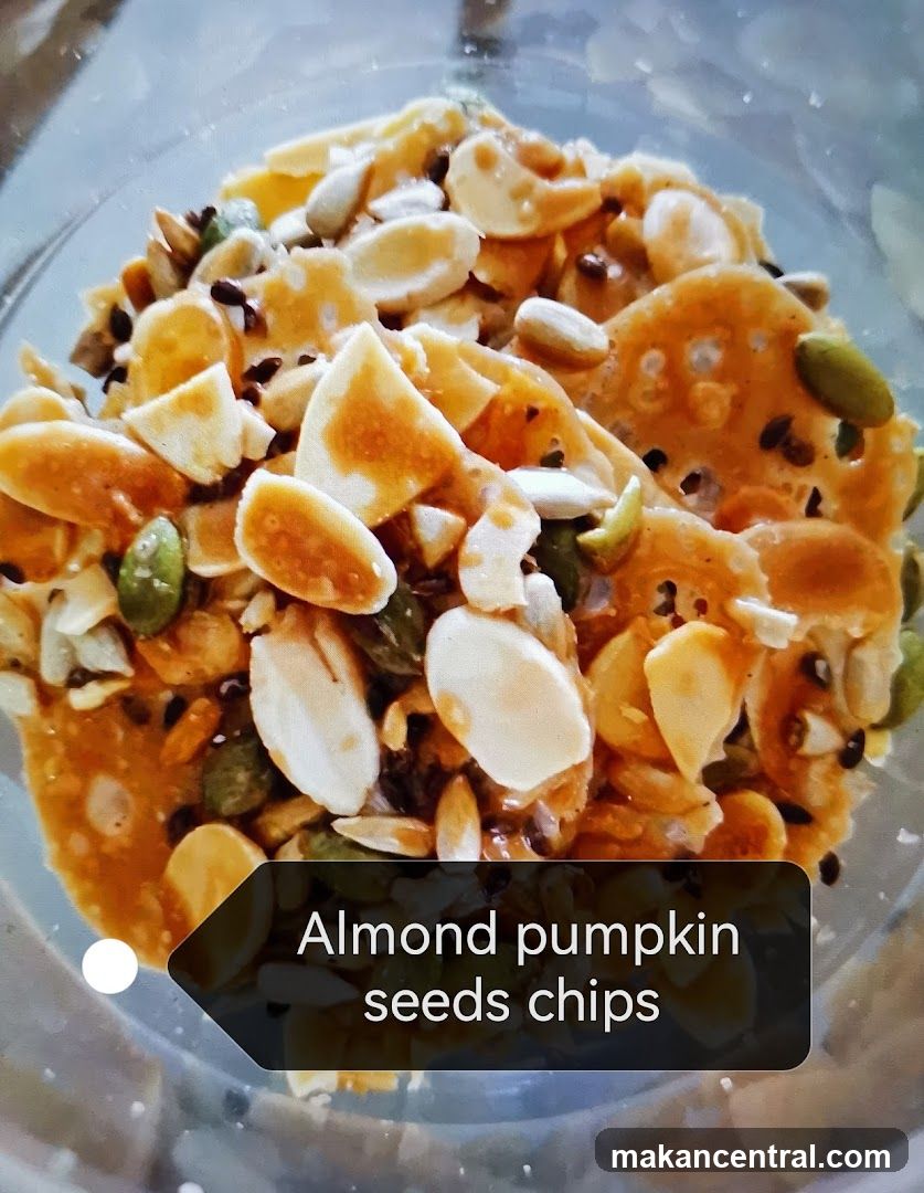 Almond pumpkin seeds chips