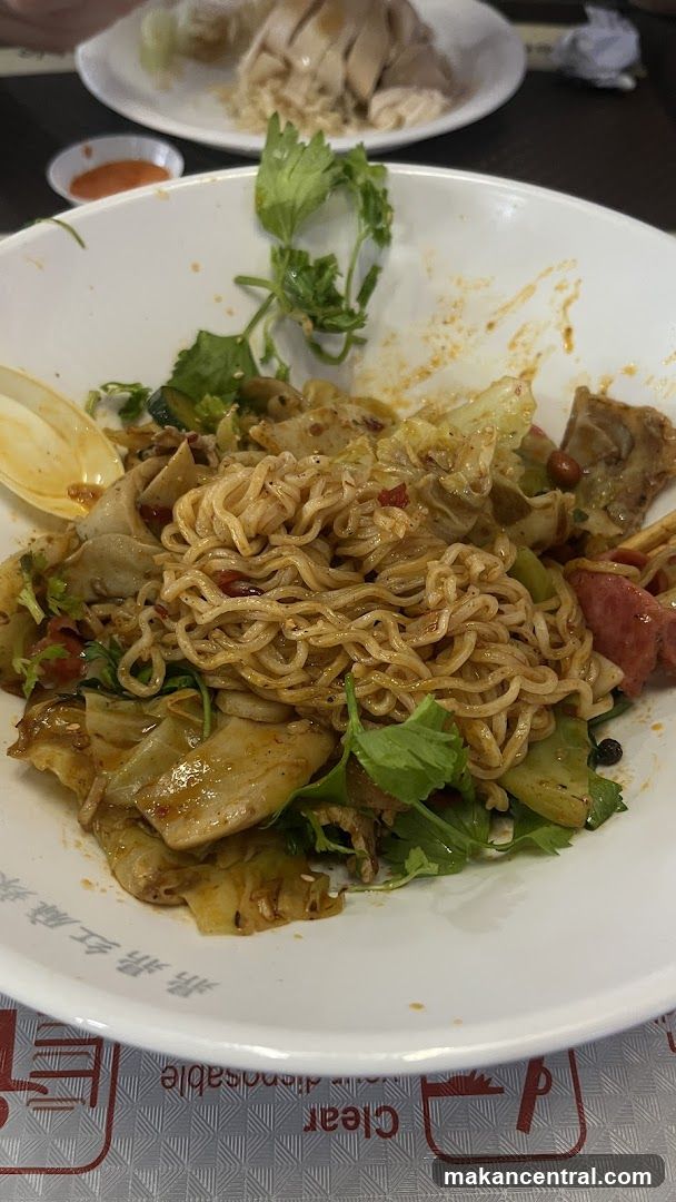 Noodles with Vegetables and Meat