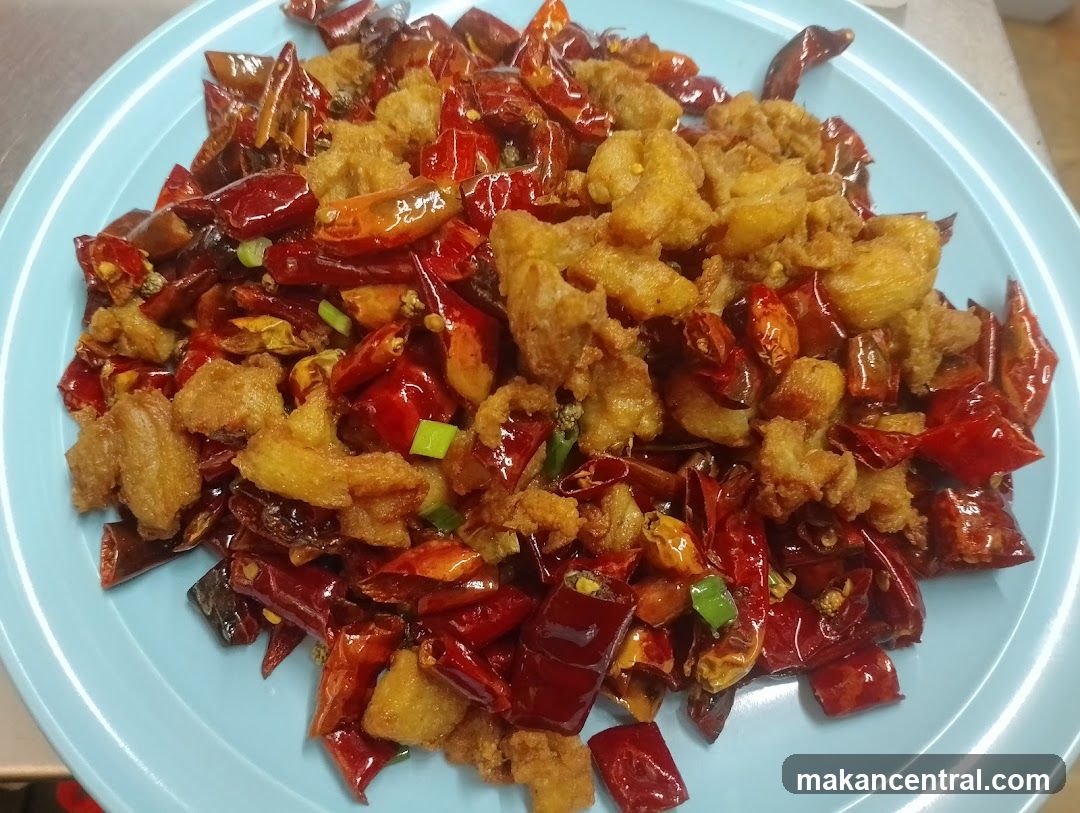 Spicy Fried Chicken with Dried Chilies