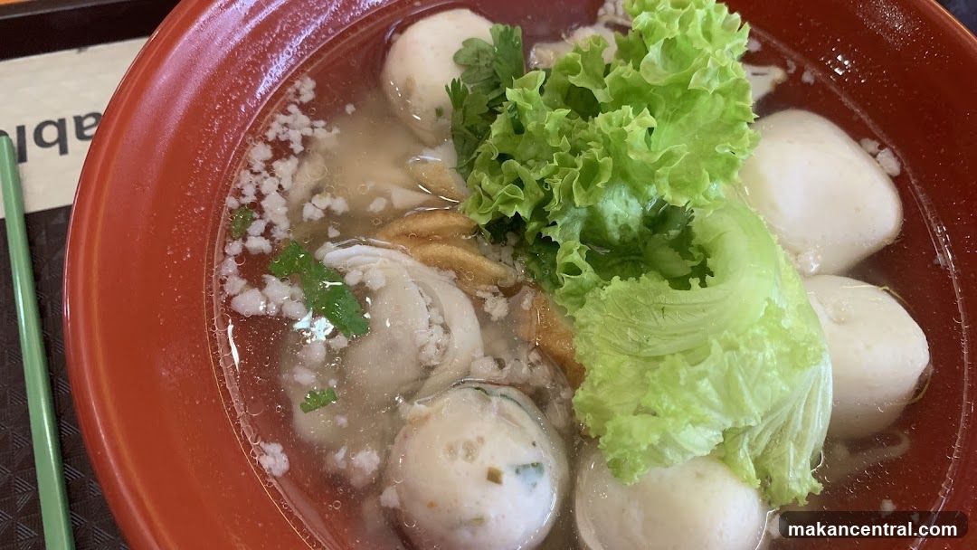 Yong Teochew Sliced Fish Meatball Soup