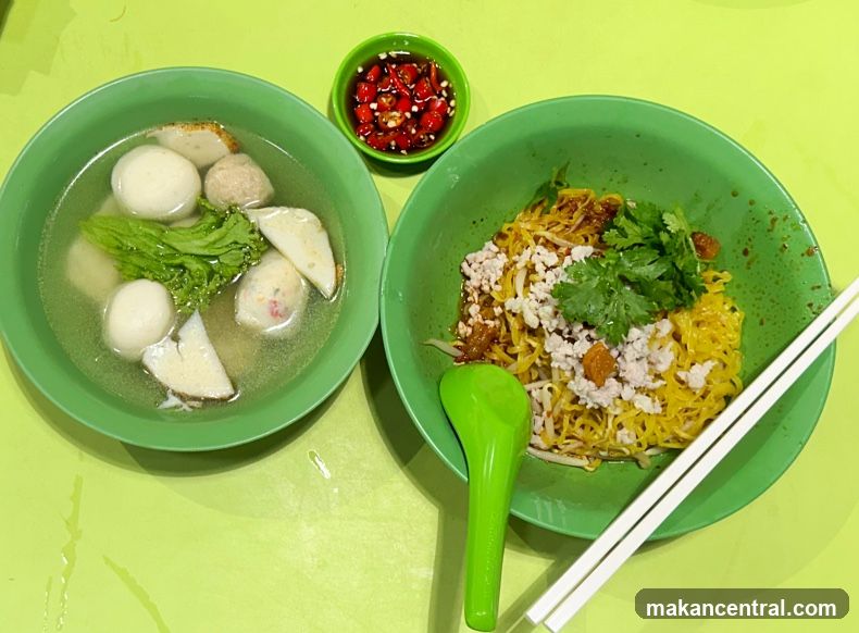 Noodles with Fish Balls and Minced Meat