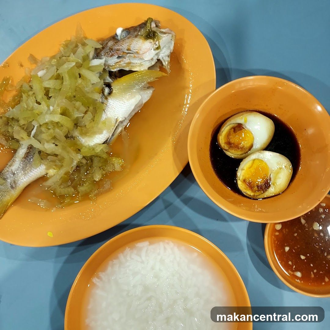 Steamed Fish with Rice and Eggs