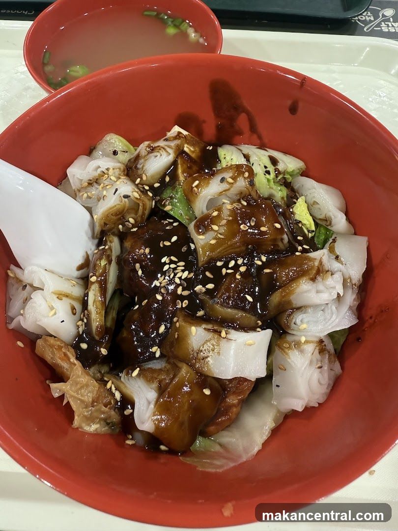 Chee Cheong Fun with Soup