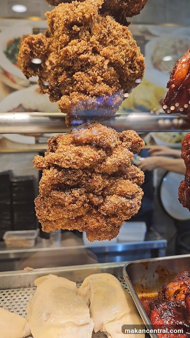 Fried Chicken and Steamed Buns