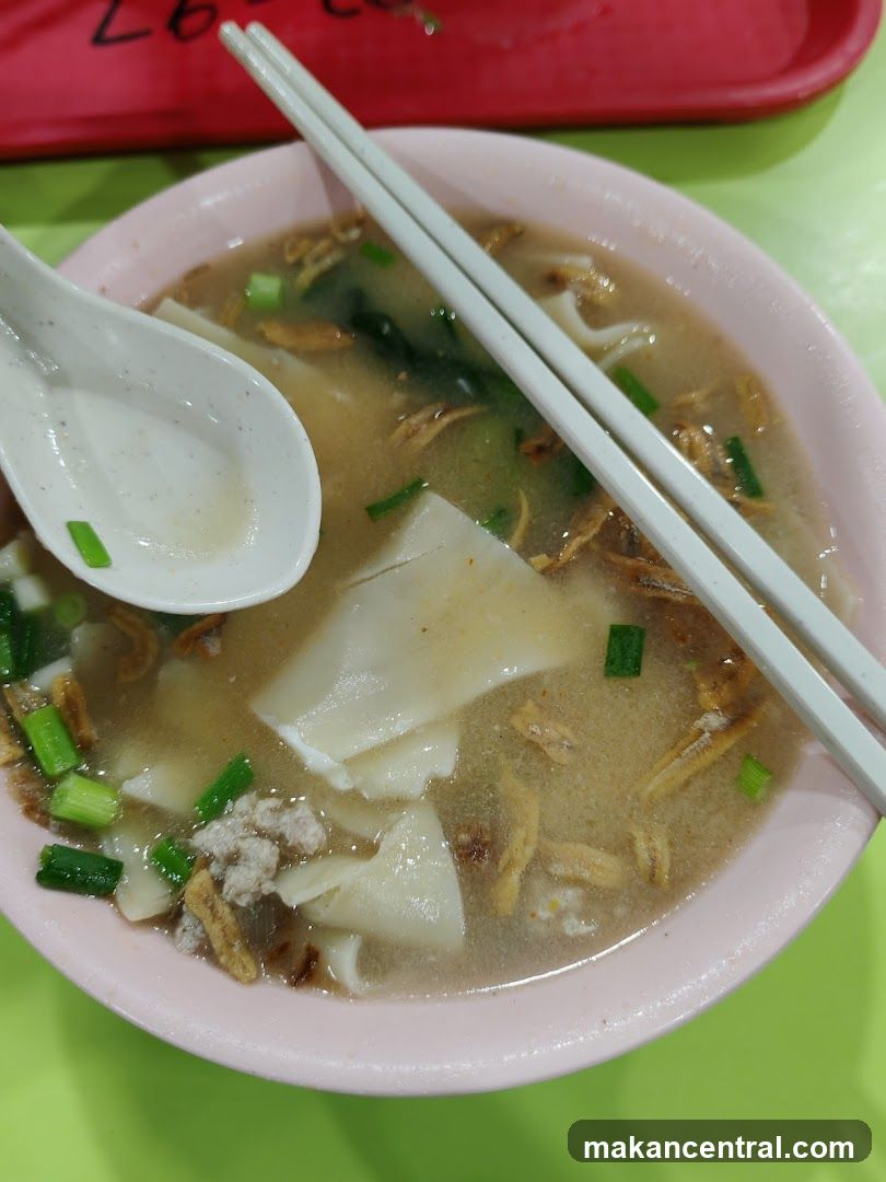 Noodle Soup with Minced Pork
