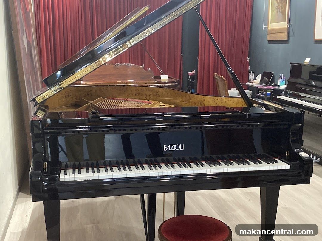 Grand Piano