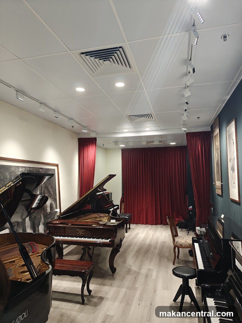 Piano Showroom
