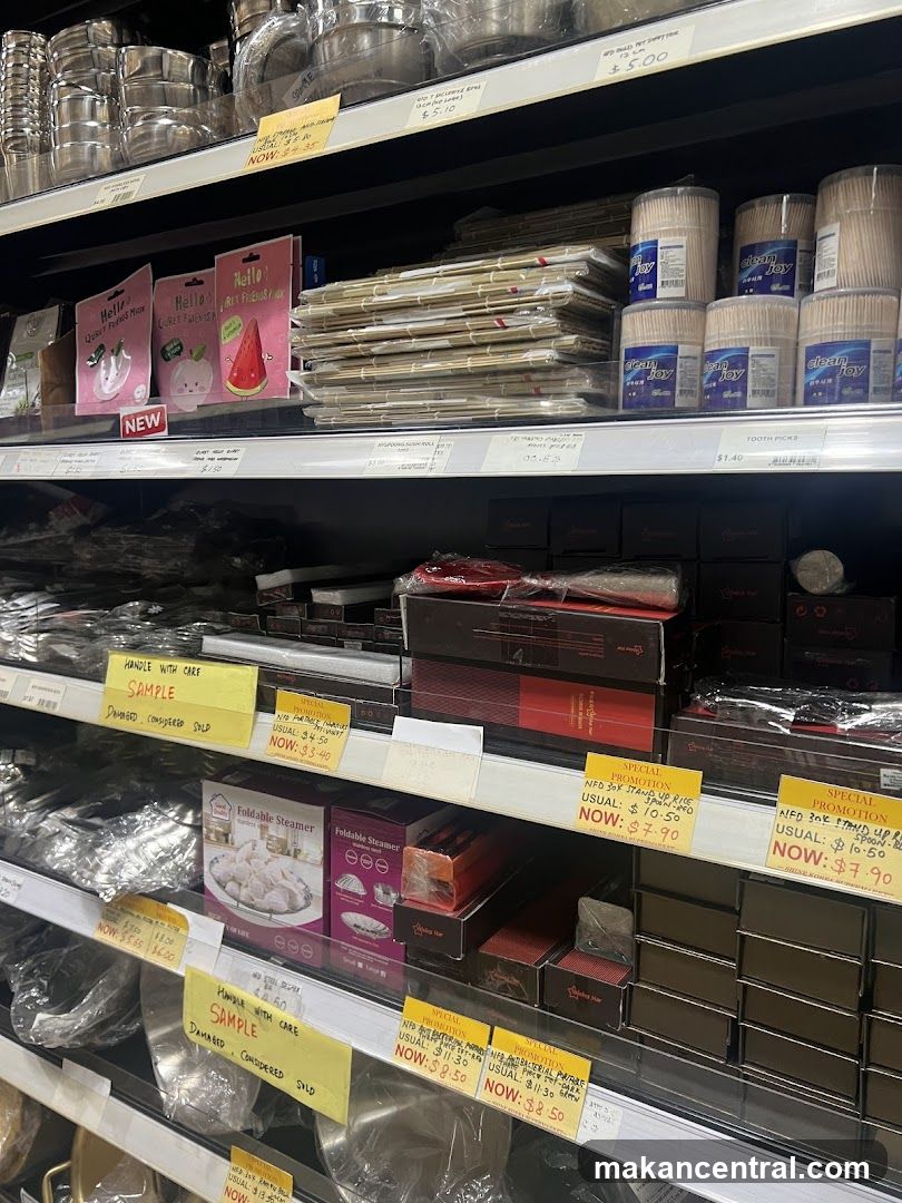 Kitchenware and Food Preparation Items
