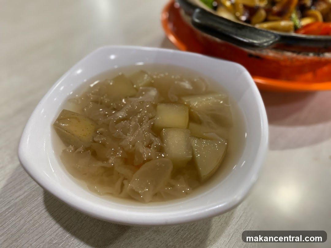 Dessert Soup with Fruit and Jelly