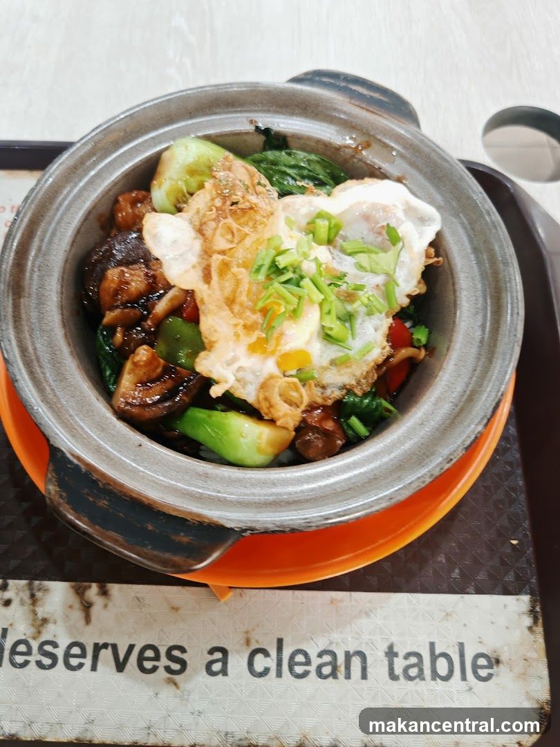 Claypot Rice with Fried Egg