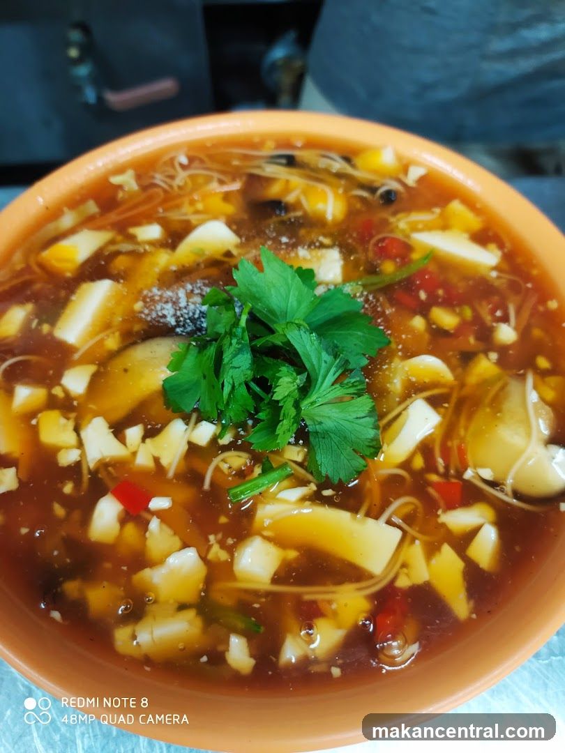 Tofu and Vegetable Soup