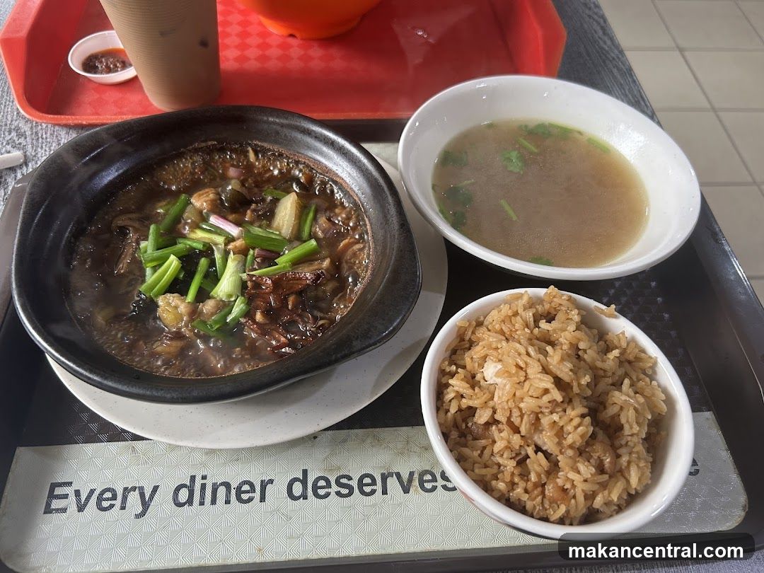 Claypot dish with rice and soup