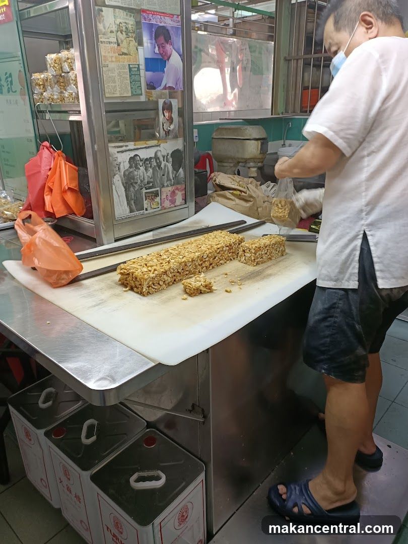 Man preparing peanut brittle