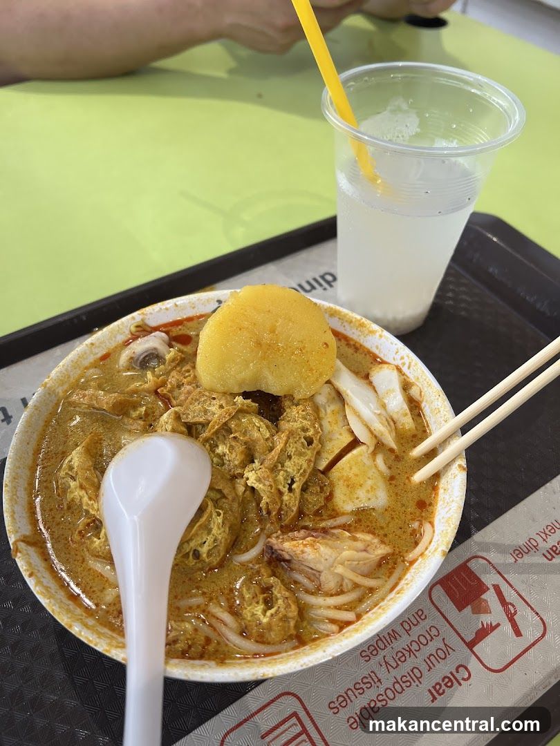 Curry Laksa with Drink