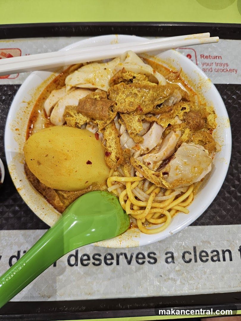 Laksa with Chicken and Egg