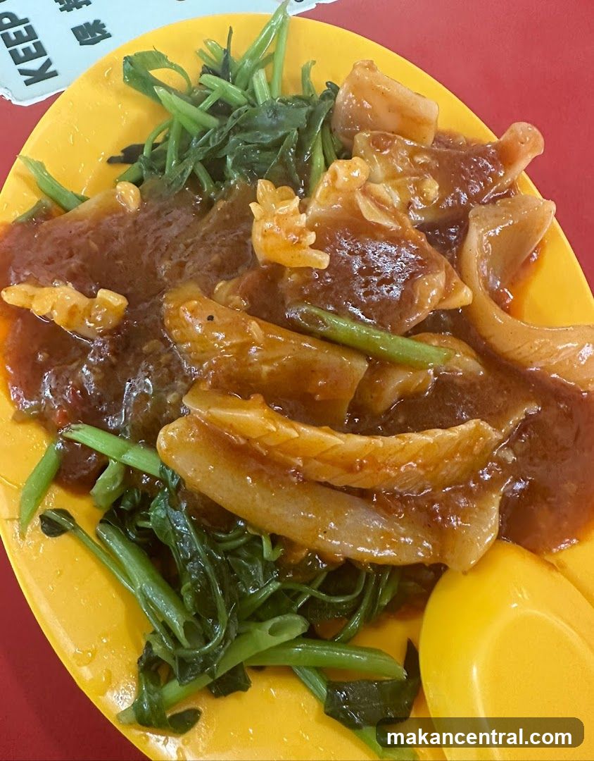 Stir-fried Water Spinach with Sliced Squid