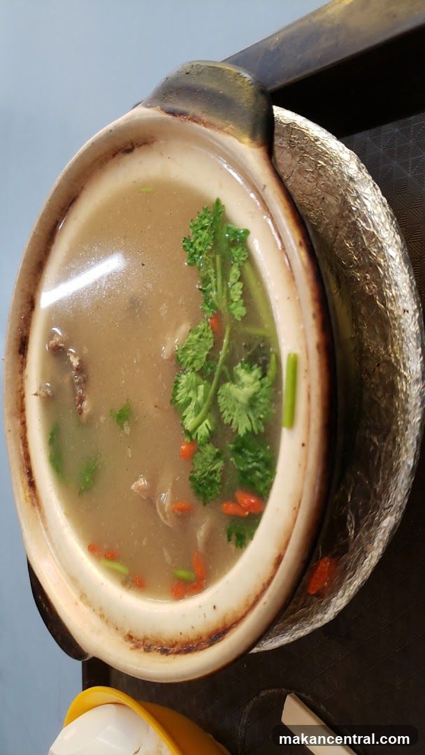 Herbal Soup in Clay Pot