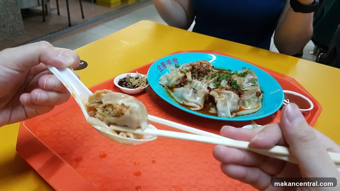 Dumplings with sauce