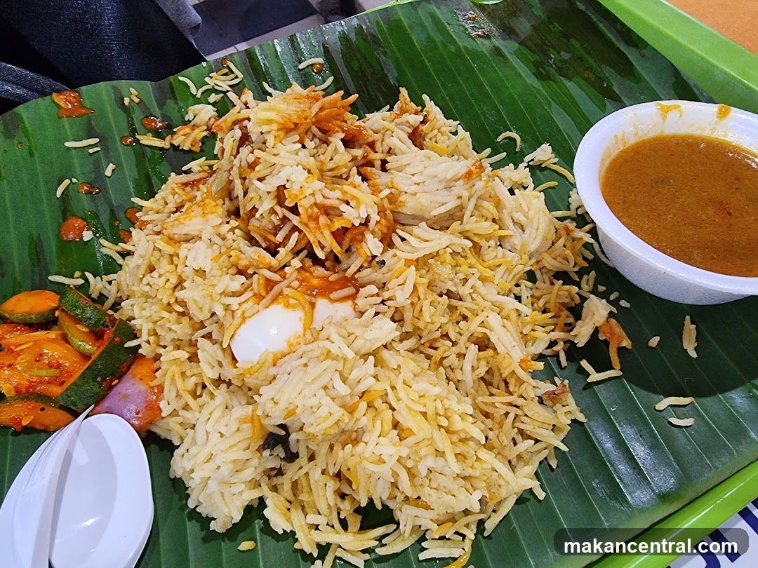 Biryani with Side Dishes