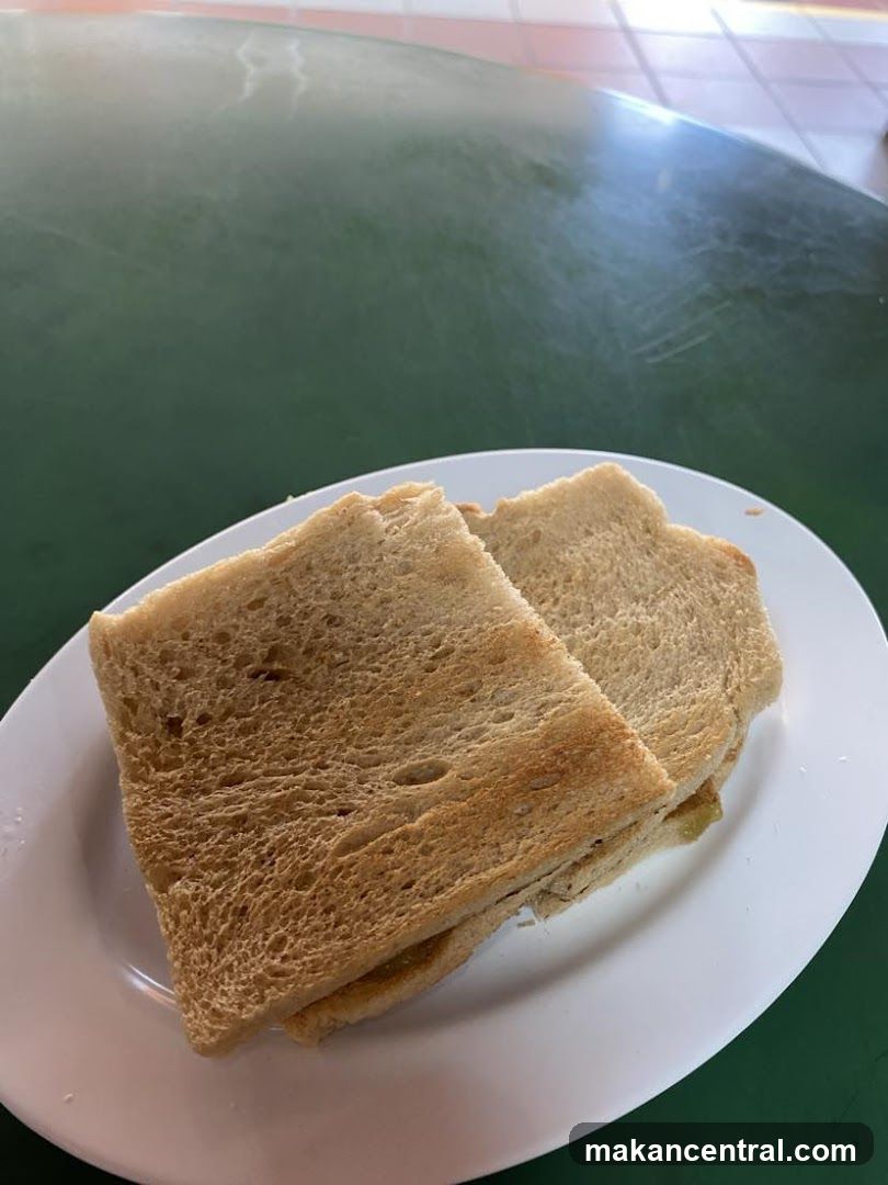 Toast with filling