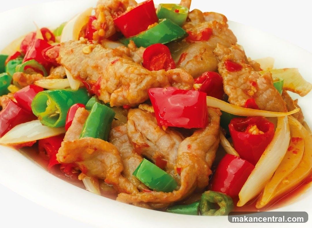 Spicy Stir-Fried Pork with Peppers