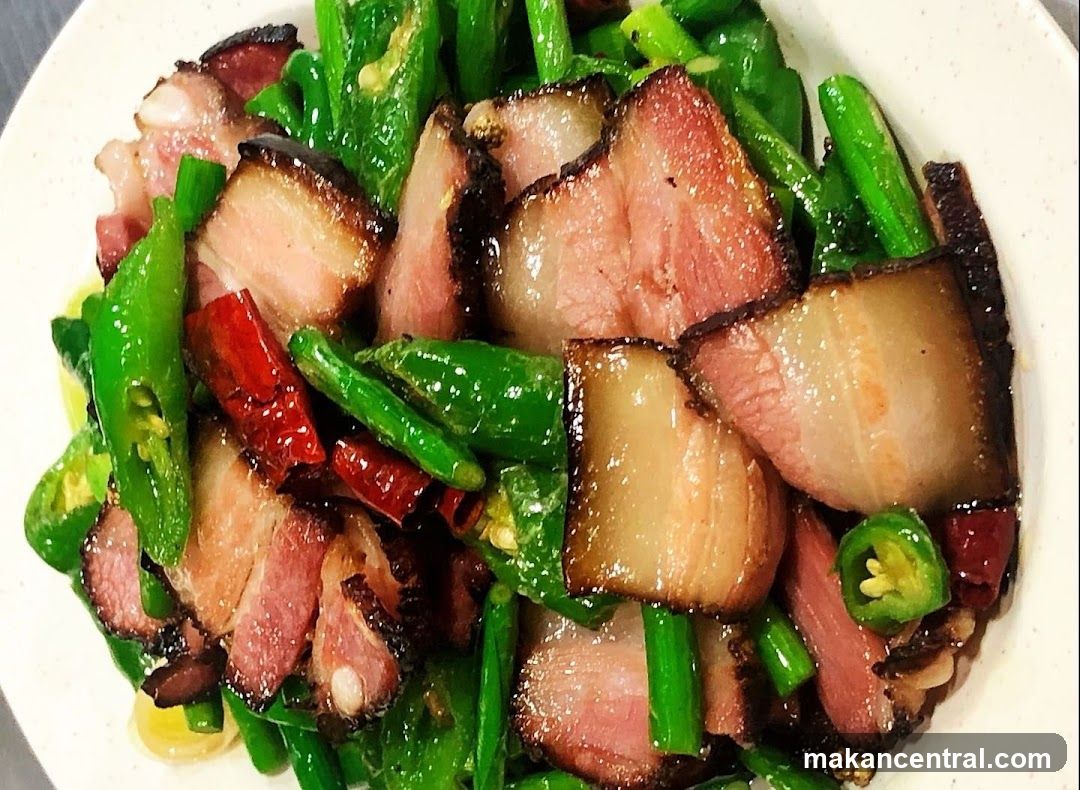 Stir-fried Pork Belly with Peppers