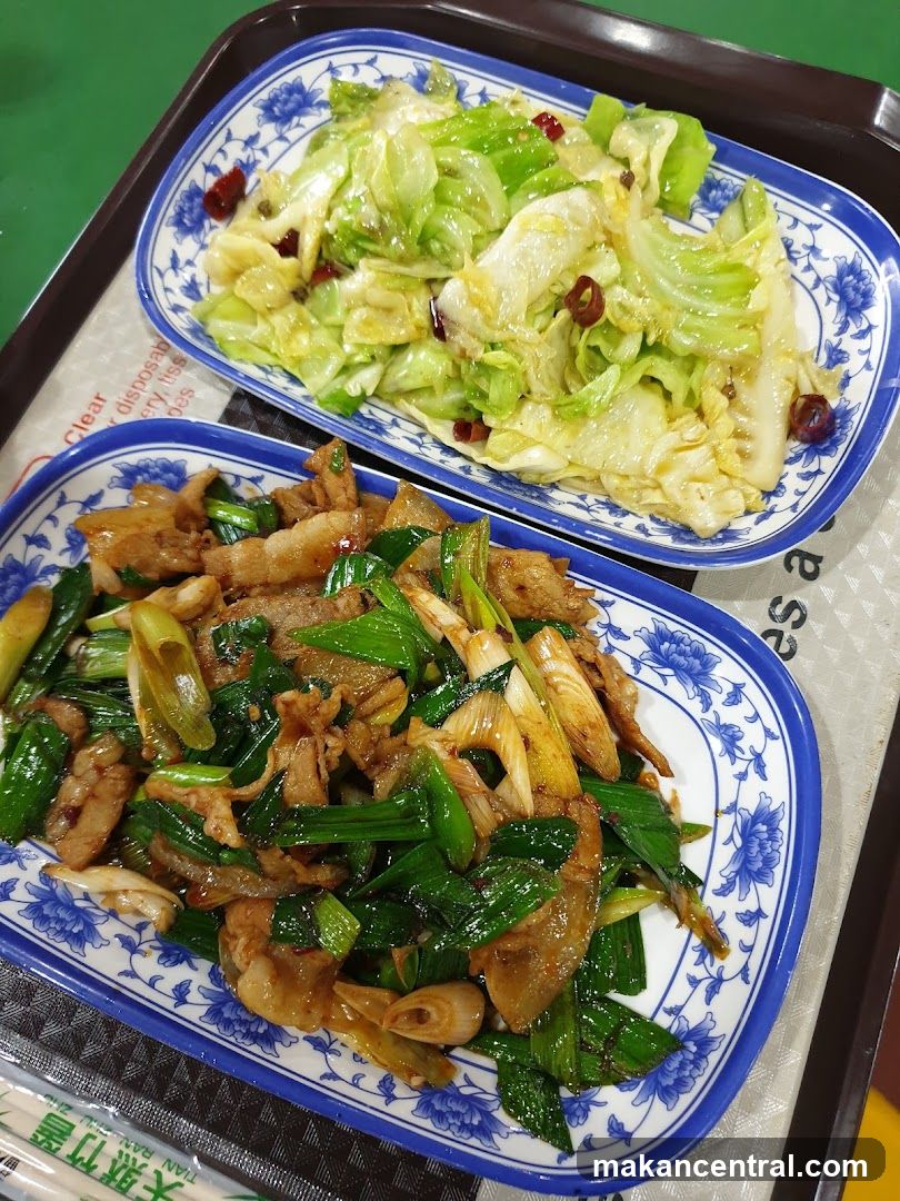 Stir-fried Pork with Scallions and Stir-fried Cabbage