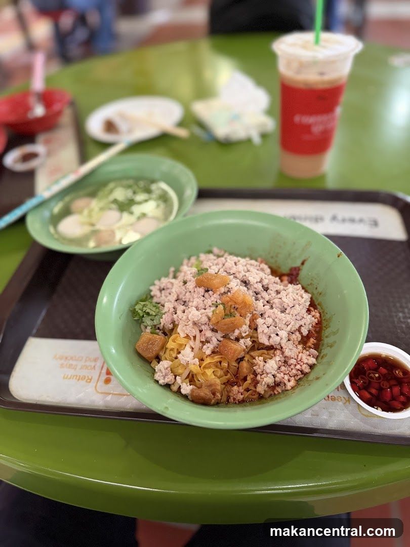 Noodles with Minced Meat and Side Dish