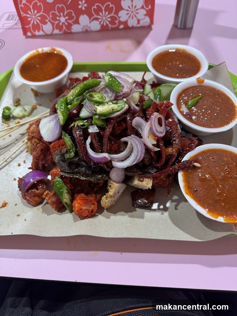 Fried Food Platter with Dipping Sauces