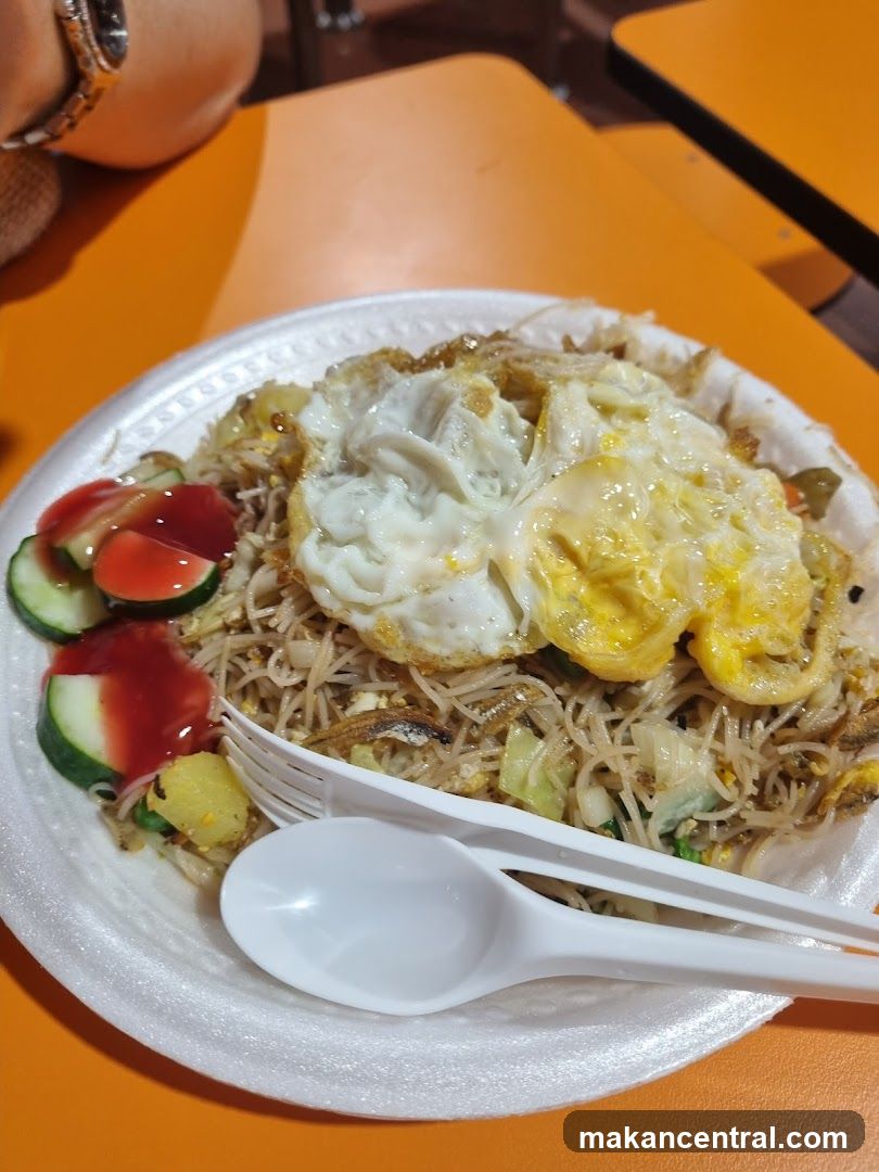 Fried Noodles with Egg