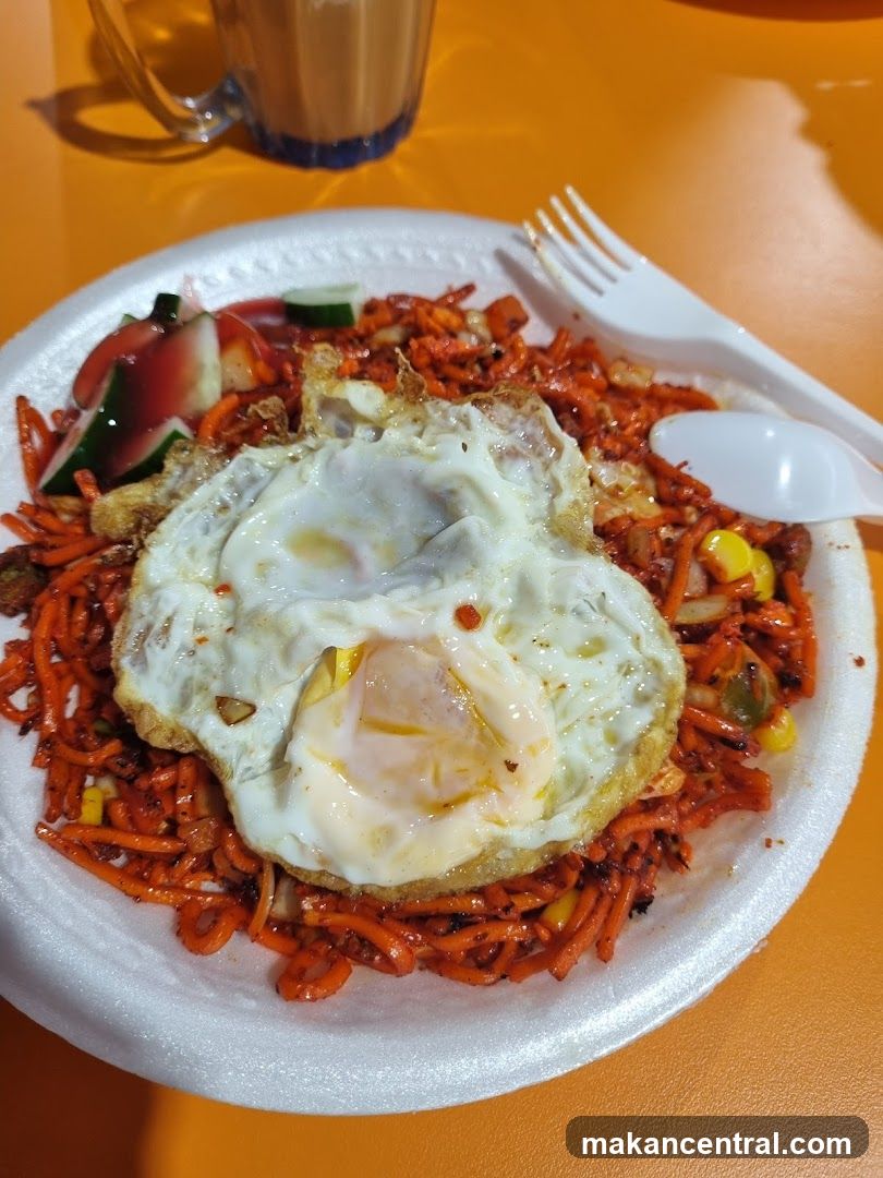Fried Noodles with Egg
