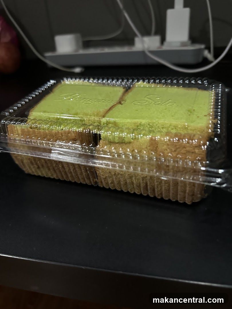 Pandan Cake Slices