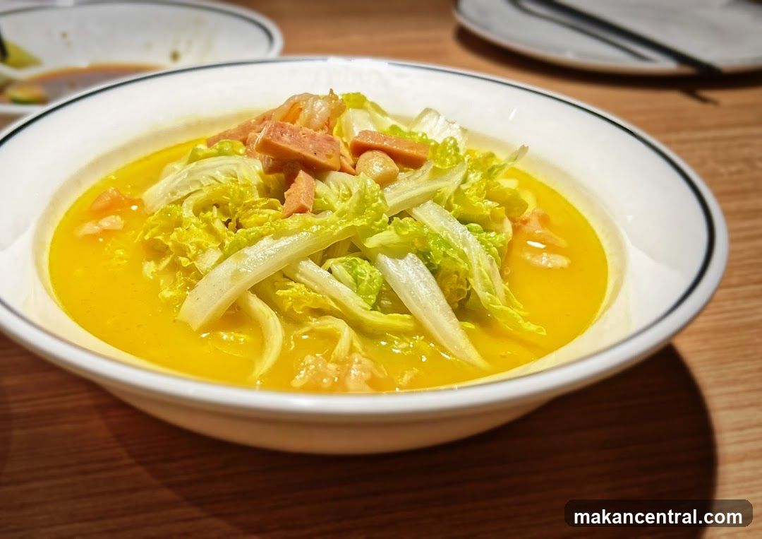 Napa Cabbage and Ham Soup