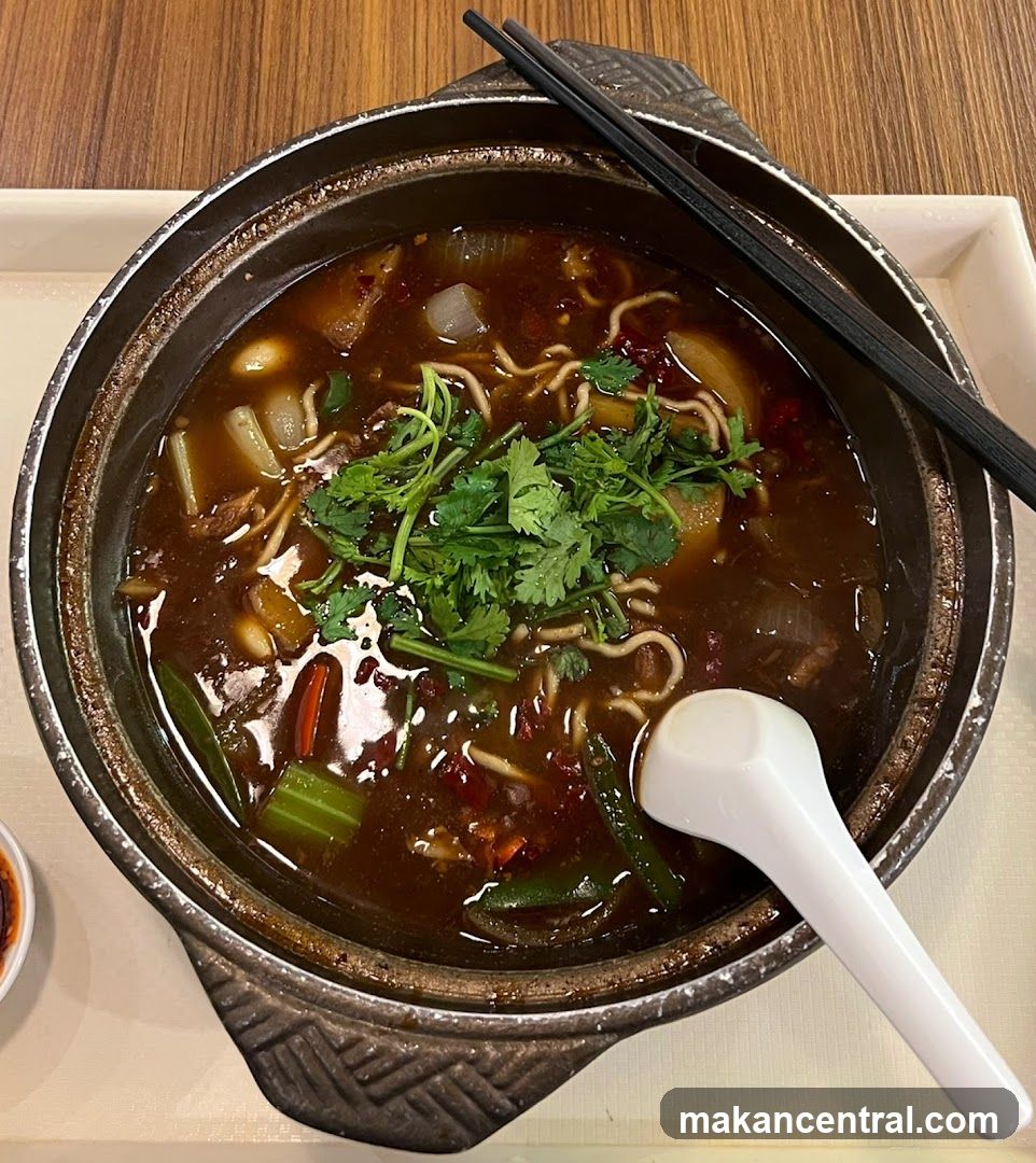 Divine Chicken Pot 好滋味雞公煲